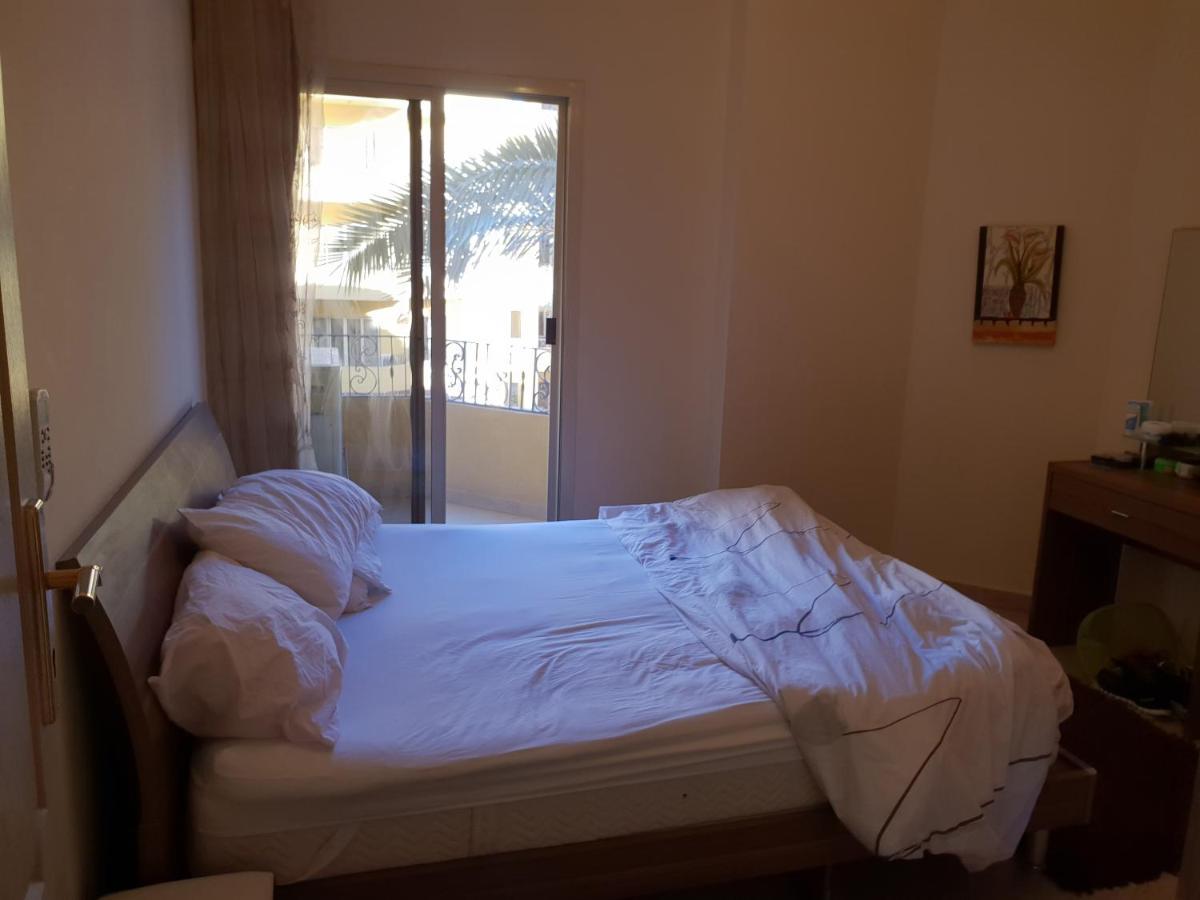 British Resort Pool View Apartments Hurghada Ngoại thất bức ảnh