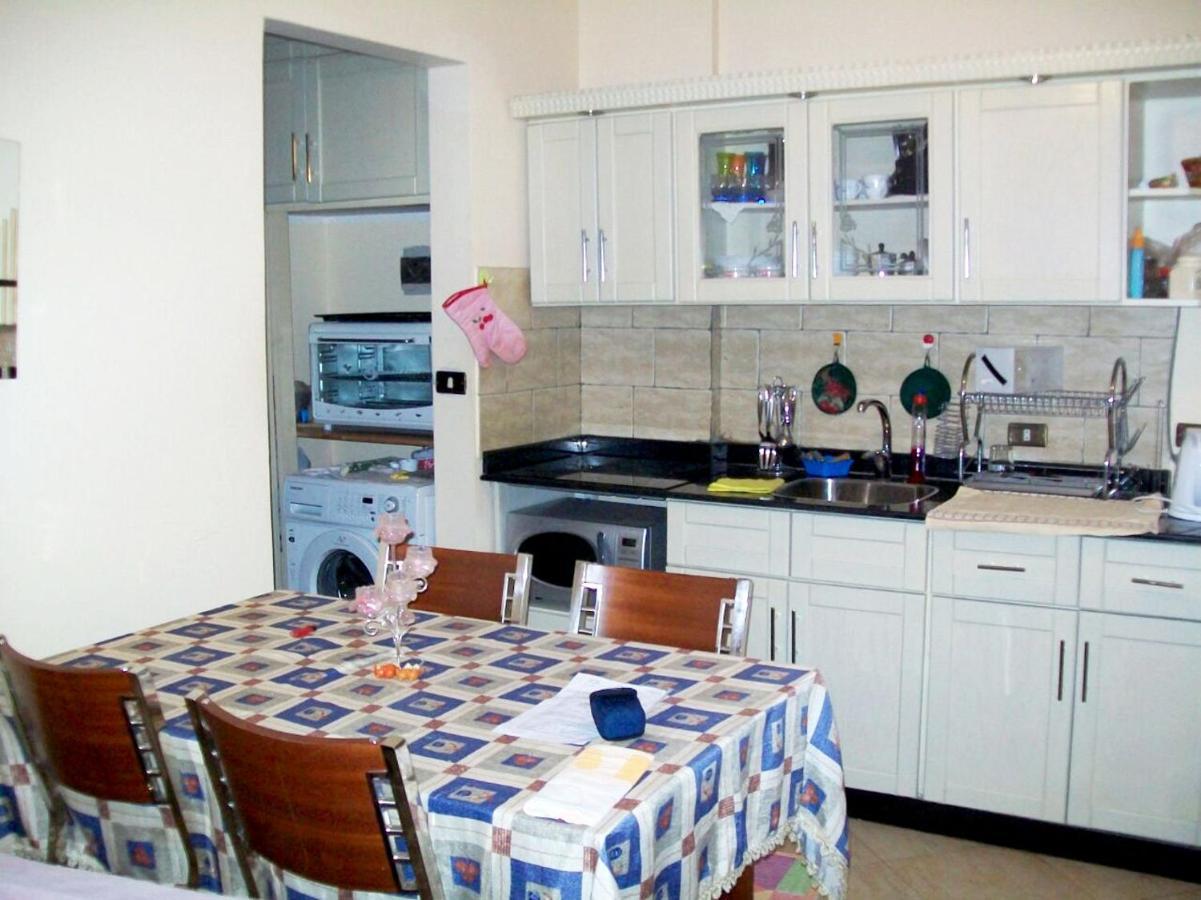 British Resort Pool View Apartments Hurghada Ngoại thất bức ảnh