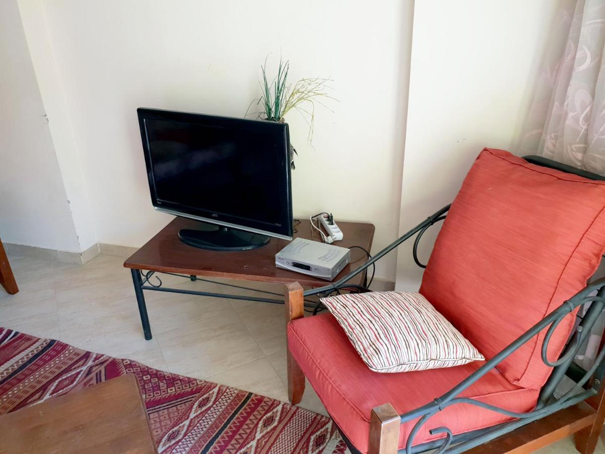 British Resort Pool View Apartments Hurghada Ngoại thất bức ảnh